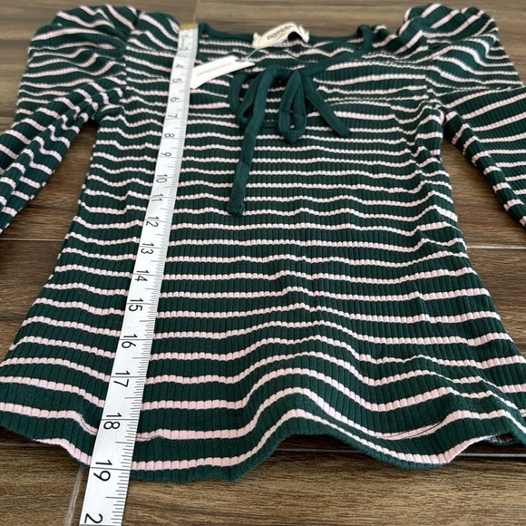 NWT Anthropologie Porridge Puff-Sleeve Tie-Front Top in Green, XXS - Picture 5 of 12